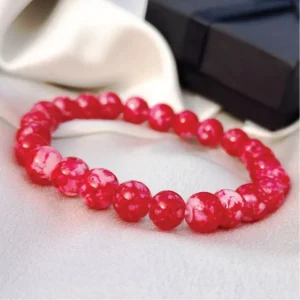 Elegant Red Beaded Bracelet - Stylish Marble Pattern Design